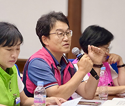 학교비정규직 격차해소와 방학 중 무임금 대책마련을 위한 토론회 "국회도 깊이 공감!" 사진