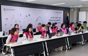 [학교급식실 폐암대책위 성명] 학교급식노동자 폐암 산재 피해자지자체 책임 손해배상청구소송 승소! 법원의 판결을 환영한다! 사진